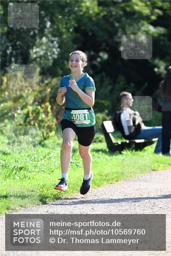 27.09.2026 - 35. Volkslauf durch das schöne Alstertal Dr. Thomas Lammeyer http://msf.ph/oto/10569760 27.09.2026 11:03:01 Laufen 4081 meine-sportfotos.de