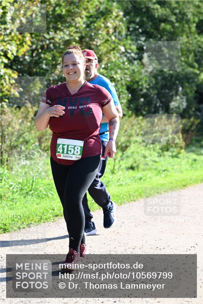 27.09.2026 - 35. Volkslauf durch das schöne Alstertal Dr. Thomas Lammeyer http://msf.ph/oto/10569799 27.09.2026 11:03:17 Laufen 4158 meine-sportfotos.de