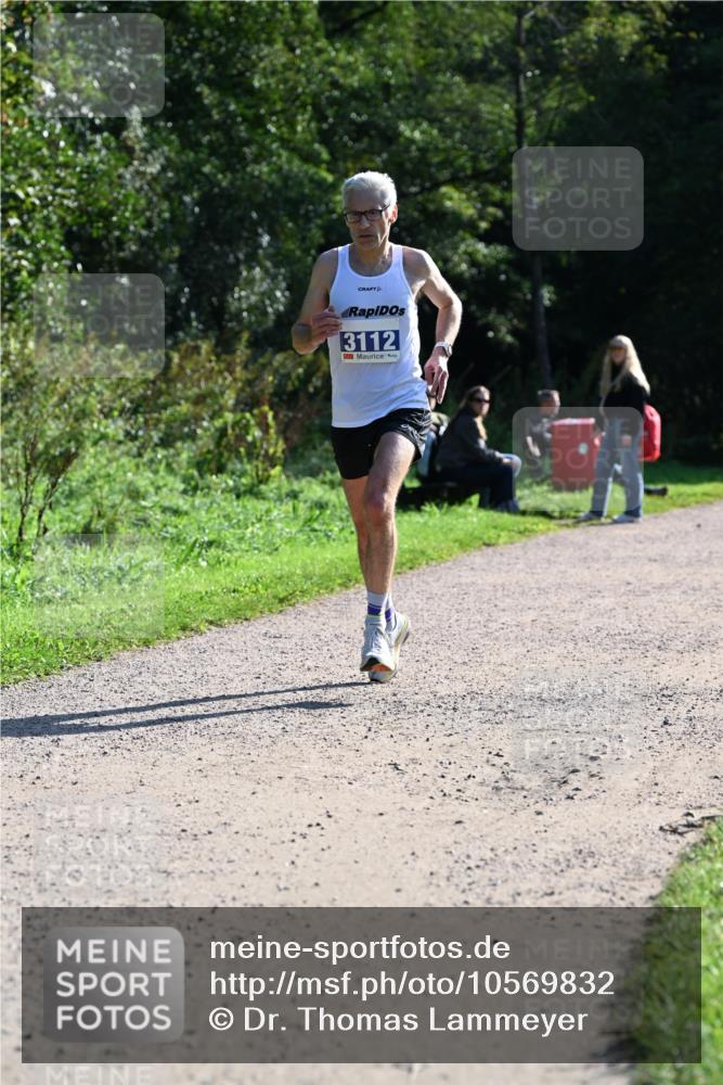 27.09.2026 - 35. Volkslauf durch das schöne Alstertal Dr. Thomas Lammeyer http://msf.ph/oto/10569832 27.09.2026 11:05:06 Laufen 3112 meine-sportfotos.de