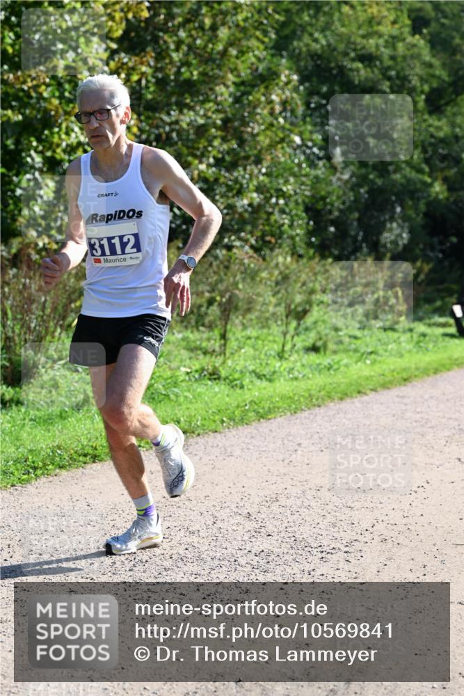 27.09.2026 - 35. Volkslauf durch das schöne Alstertal Dr. Thomas Lammeyer http://msf.ph/oto/10569841 27.09.2026 11:05:07 Laufen 3112 meine-sportfotos.de