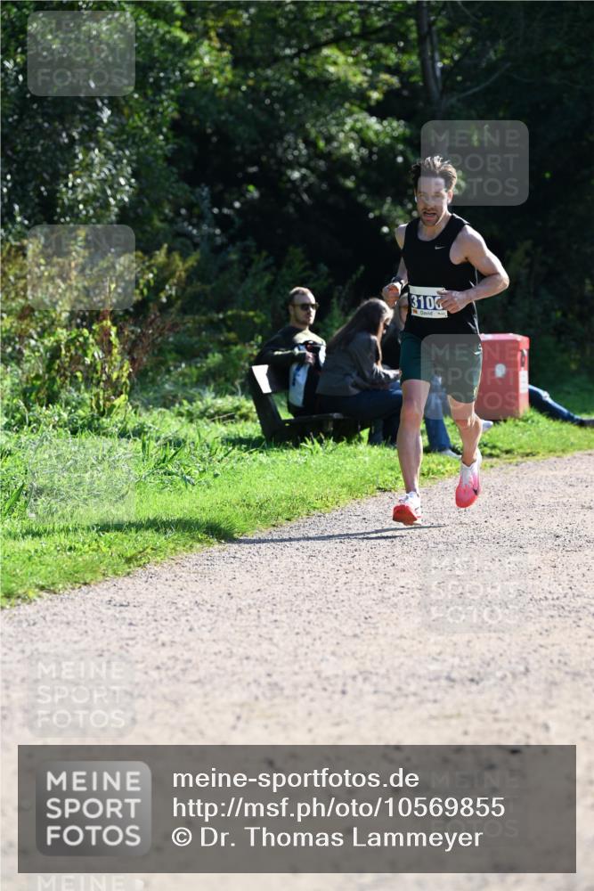 27.09.2026 - 35. Volkslauf durch das schöne Alstertal Dr. Thomas Lammeyer http://msf.ph/oto/10569855 27.09.2026 11:05:31 Laufen 3100 meine-sportfotos.de
