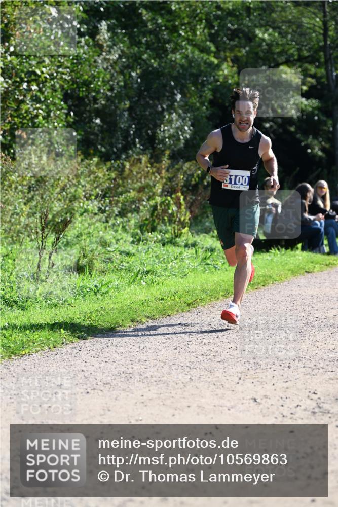 27.09.2026 - 35. Volkslauf durch das schöne Alstertal Dr. Thomas Lammeyer http://msf.ph/oto/10569863 27.09.2026 11:05:33 Laufen 3100 meine-sportfotos.de