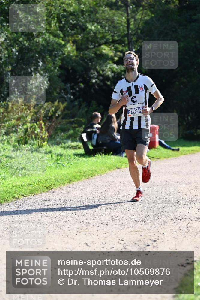 27.09.2026 - 35. Volkslauf durch das schöne Alstertal Dr. Thomas Lammeyer http://msf.ph/oto/10569876 27.09.2026 11:05:42 Laufen 13984 meine-sportfotos.de