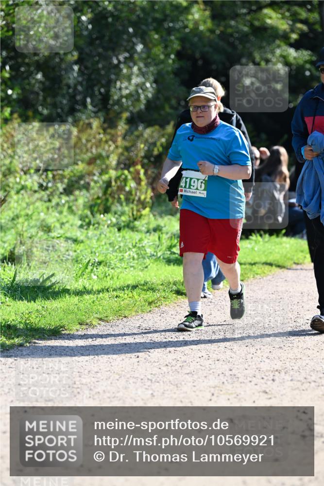 27.09.2026 - 35. Volkslauf durch das schöne Alstertal Dr. Thomas Lammeyer http://msf.ph/oto/10569921 27.09.2026 11:06:16 Laufen 4196 meine-sportfotos.de