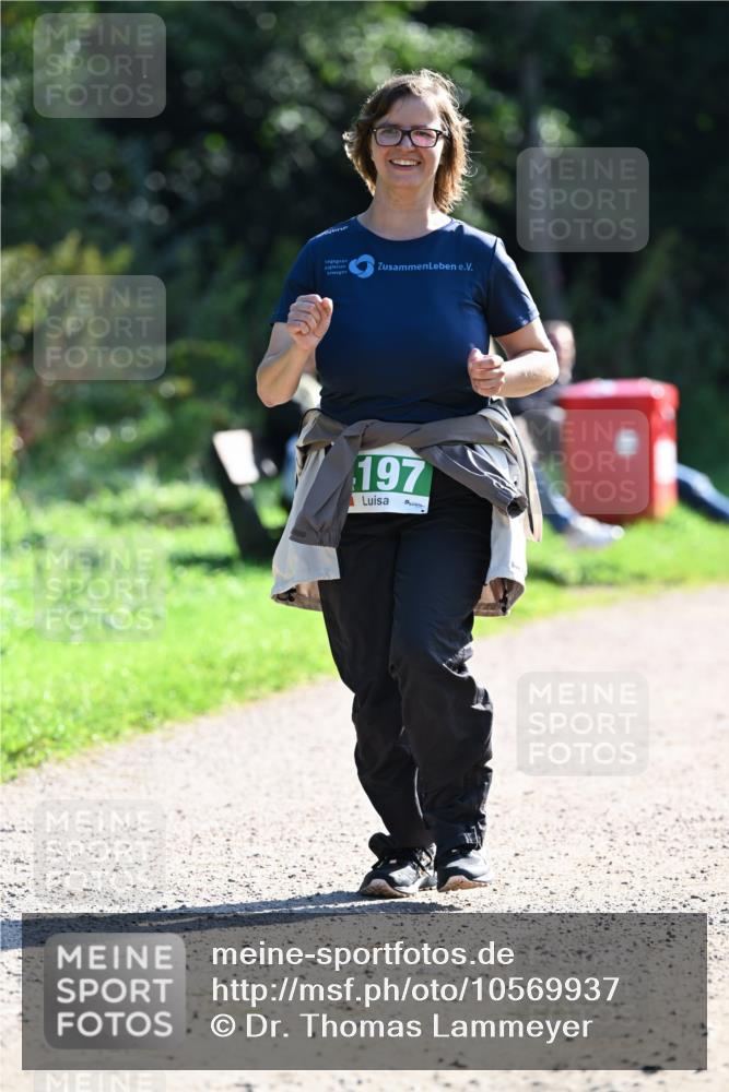 27.09.2026 - 35. Volkslauf durch das schöne Alstertal Dr. Thomas Lammeyer http://msf.ph/oto/10569937 27.09.2026 11:06:59 Laufen 197 meine-sportfotos.de