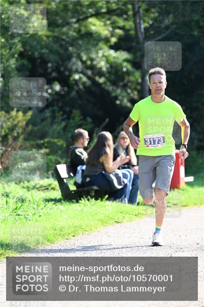 27.09.2026 - 35. Volkslauf durch das schöne Alstertal Dr. Thomas Lammeyer http://msf.ph/oto/10570001 27.09.2026 11:08:40 Laufen 3173 meine-sportfotos.de