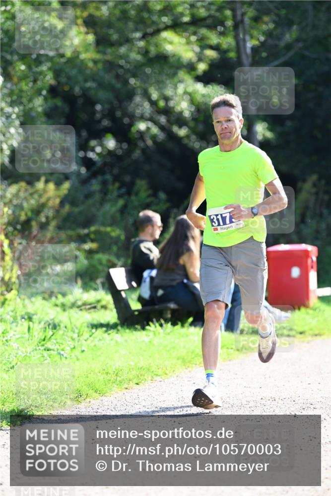 27.09.2026 - 35. Volkslauf durch das schöne Alstertal Dr. Thomas Lammeyer http://msf.ph/oto/10570003 27.09.2026 11:08:41 Laufen 3173 meine-sportfotos.de