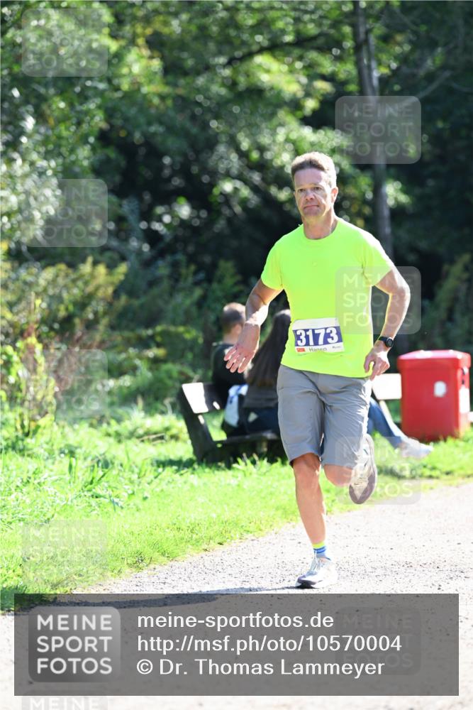 27.09.2026 - 35. Volkslauf durch das schöne Alstertal Dr. Thomas Lammeyer http://msf.ph/oto/10570004 27.09.2026 11:08:41 Laufen 3173 meine-sportfotos.de