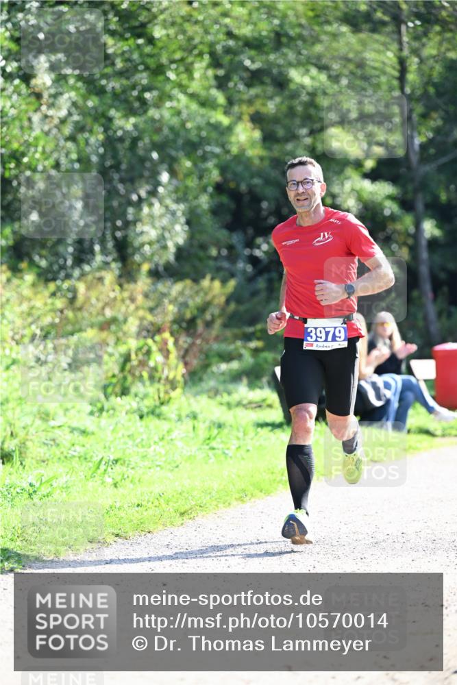 27.09.2026 - 35. Volkslauf durch das schöne Alstertal Dr. Thomas Lammeyer http://msf.ph/oto/10570014 27.09.2026 11:08:47 Laufen 3979 meine-sportfotos.de