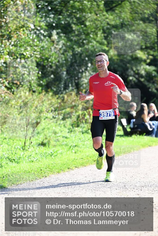 27.09.2026 - 35. Volkslauf durch das schöne Alstertal Dr. Thomas Lammeyer http://msf.ph/oto/10570018 27.09.2026 11:08:47 Laufen 3979 meine-sportfotos.de