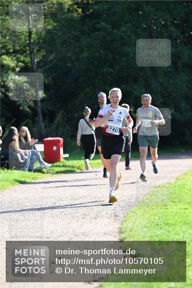 27.09.2026 - 35. Volkslauf durch das schöne Alstertal Dr. Thomas Lammeyer http://msf.ph/oto/10570105 27.09.2026 11:09:27 Laufen 00, 3065, 3270 meine-sportfotos.de
