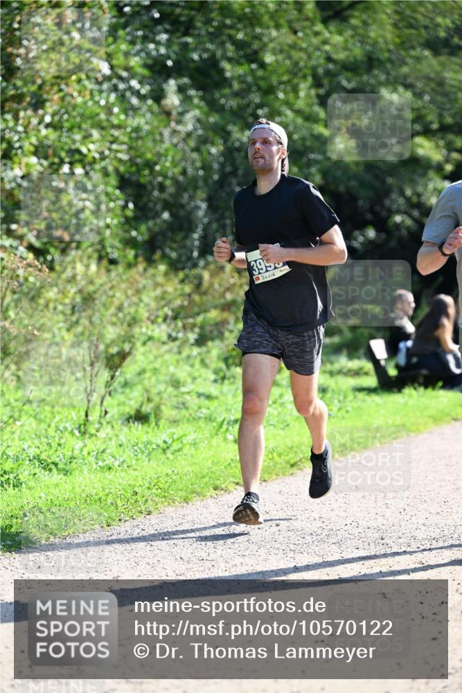 27.09.2026 - 35. Volkslauf durch das schöne Alstertal Dr. Thomas Lammeyer http://msf.ph/oto/10570122 27.09.2026 11:09:30 Laufen 3955 meine-sportfotos.de