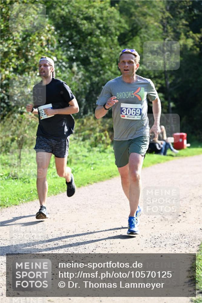 27.09.2026 - 35. Volkslauf durch das schöne Alstertal Dr. Thomas Lammeyer http://msf.ph/oto/10570125 27.09.2026 11:09:31 Laufen 39, 3069 meine-sportfotos.de