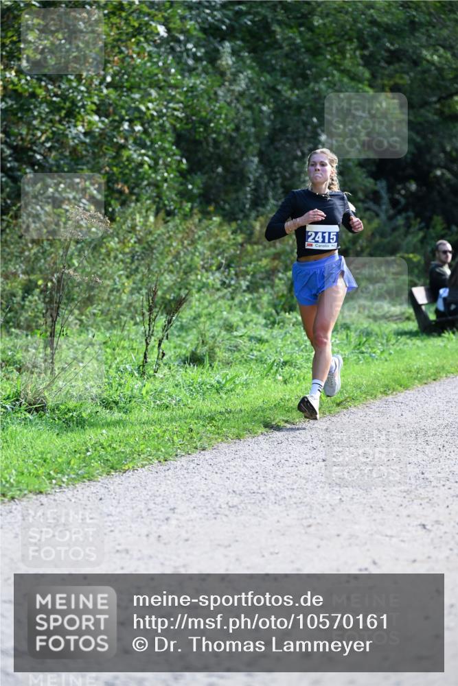 27.09.2026 - 35. Volkslauf durch das schöne Alstertal Dr. Thomas Lammeyer http://msf.ph/oto/10570161 27.09.2026 11:10:02 Laufen 2415 meine-sportfotos.de