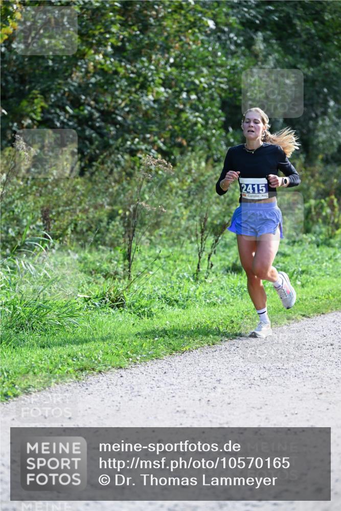 27.09.2026 - 35. Volkslauf durch das schöne Alstertal Dr. Thomas Lammeyer http://msf.ph/oto/10570165 27.09.2026 11:10:02 Laufen 2415 meine-sportfotos.de