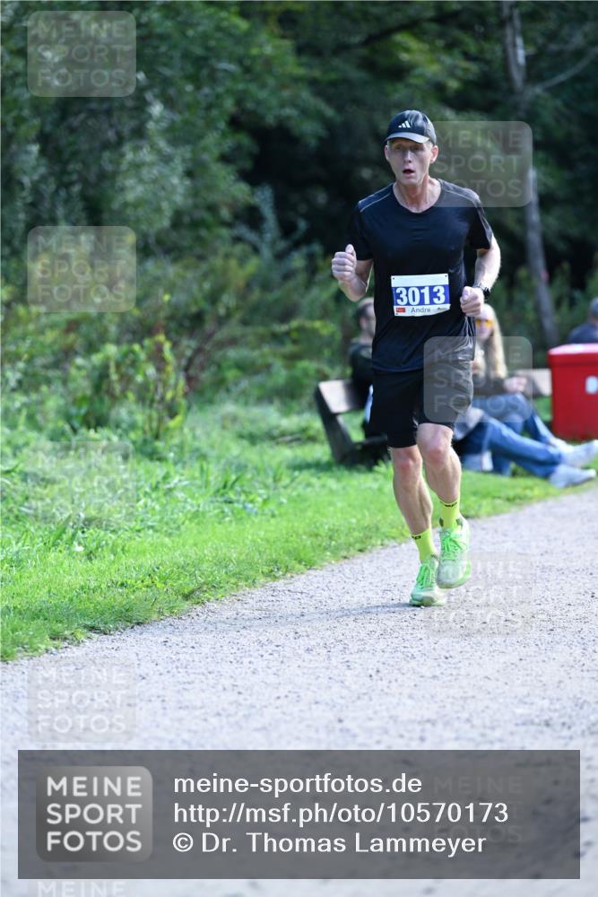 27.09.2026 - 35. Volkslauf durch das schöne Alstertal Dr. Thomas Lammeyer http://msf.ph/oto/10570173 27.09.2026 11:10:14 Laufen 3013 meine-sportfotos.de