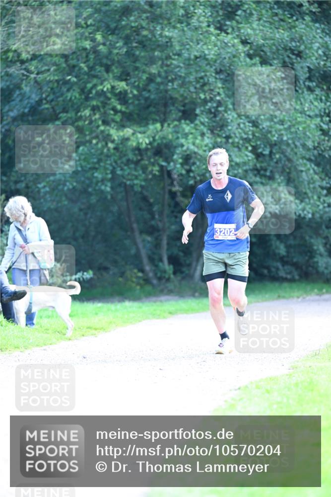 27.09.2026 - 35. Volkslauf durch das schöne Alstertal Dr. Thomas Lammeyer http://msf.ph/oto/10570204 27.09.2026 11:10:59 Laufen 3202 meine-sportfotos.de
