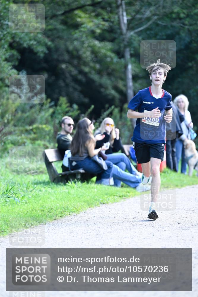 27.09.2026 - 35. Volkslauf durch das schöne Alstertal Dr. Thomas Lammeyer http://msf.ph/oto/10570236 27.09.2026 11:11:10 Laufen 9585 meine-sportfotos.de