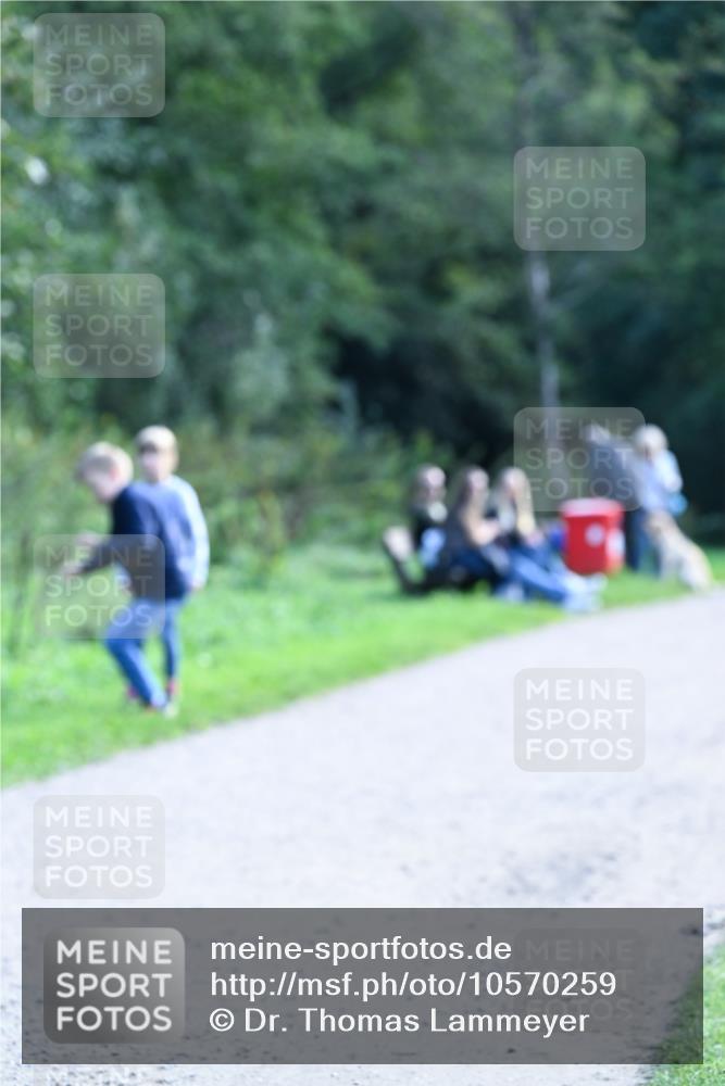27.09.2026 - 35. Volkslauf durch das schöne Alstertal Dr. Thomas Lammeyer http://msf.ph/oto/10570259 27.09.2026 11:11:13 Laufen  meine-sportfotos.de