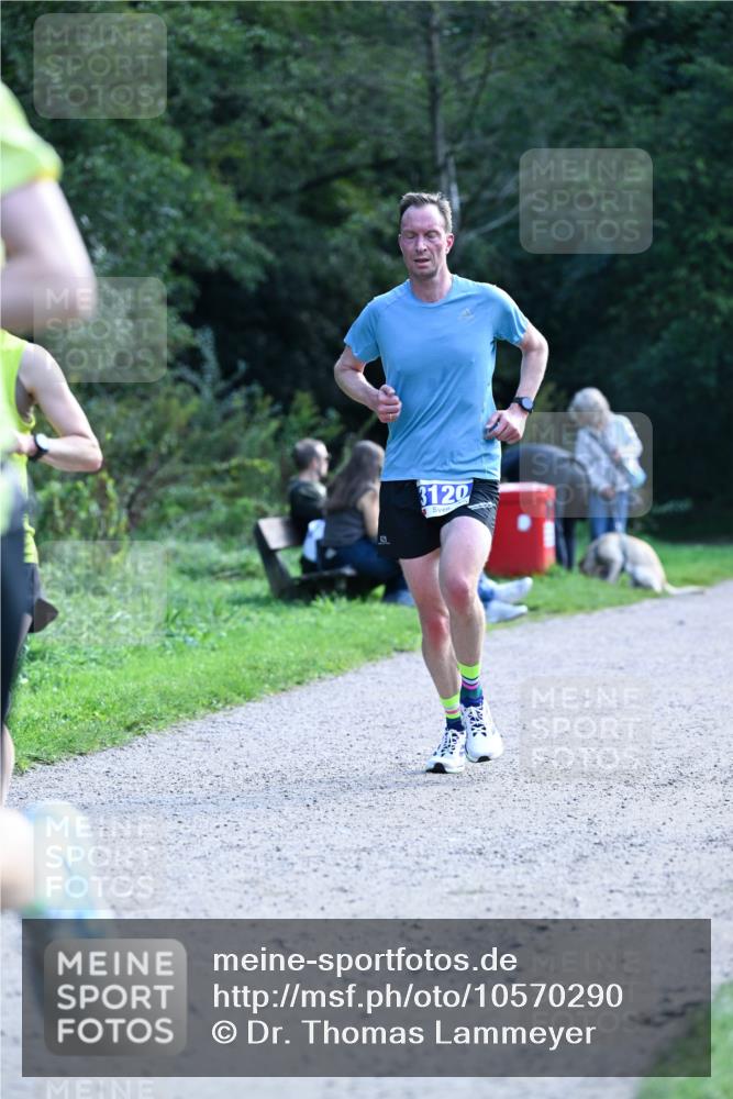 27.09.2026 - 35. Volkslauf durch das schöne Alstertal Dr. Thomas Lammeyer http://msf.ph/oto/10570290 27.09.2026 11:11:24 Laufen 3120 meine-sportfotos.de