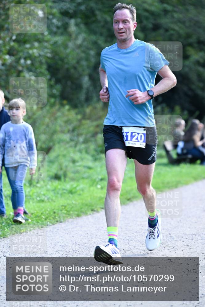 27.09.2026 - 35. Volkslauf durch das schöne Alstertal Dr. Thomas Lammeyer http://msf.ph/oto/10570299 27.09.2026 11:11:25 Laufen 3120 meine-sportfotos.de