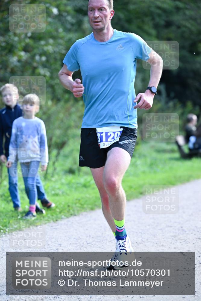 27.09.2026 - 35. Volkslauf durch das schöne Alstertal Dr. Thomas Lammeyer http://msf.ph/oto/10570301 27.09.2026 11:11:26 Laufen 3120 meine-sportfotos.de