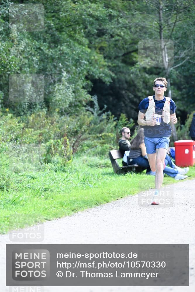 27.09.2026 - 35. Volkslauf durch das schöne Alstertal Dr. Thomas Lammeyer http://msf.ph/oto/10570330 27.09.2026 11:11:42 Laufen  meine-sportfotos.de