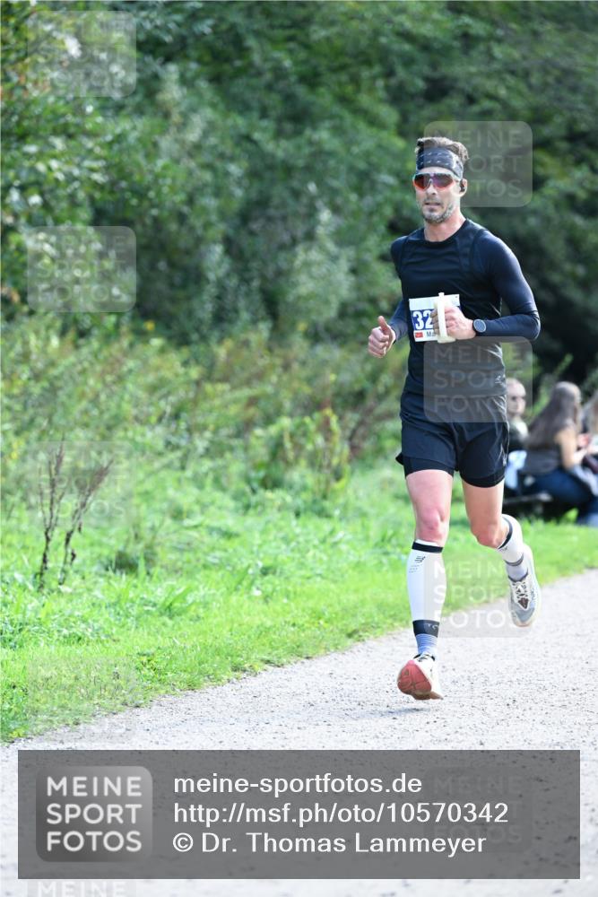 27.09.2026 - 35. Volkslauf durch das schöne Alstertal Dr. Thomas Lammeyer http://msf.ph/oto/10570342 27.09.2026 11:11:45 Laufen  meine-sportfotos.de