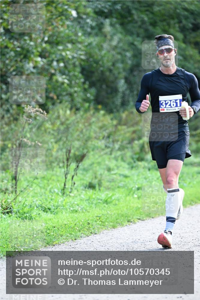 27.09.2026 - 35. Volkslauf durch das schöne Alstertal Dr. Thomas Lammeyer http://msf.ph/oto/10570345 27.09.2026 11:11:45 Laufen 3261 meine-sportfotos.de