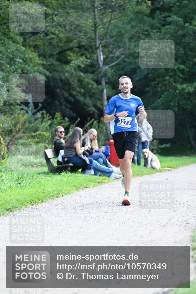 27.09.2026 - 35. Volkslauf durch das schöne Alstertal Dr. Thomas Lammeyer http://msf.ph/oto/10570349 27.09.2026 11:12:15 Laufen 3277 meine-sportfotos.de
