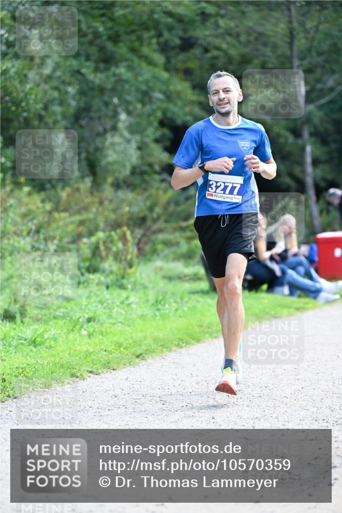 27.09.2026 - 35. Volkslauf durch das schöne Alstertal Dr. Thomas Lammeyer http://msf.ph/oto/10570359 27.09.2026 11:12:16 Laufen 3277 meine-sportfotos.de
