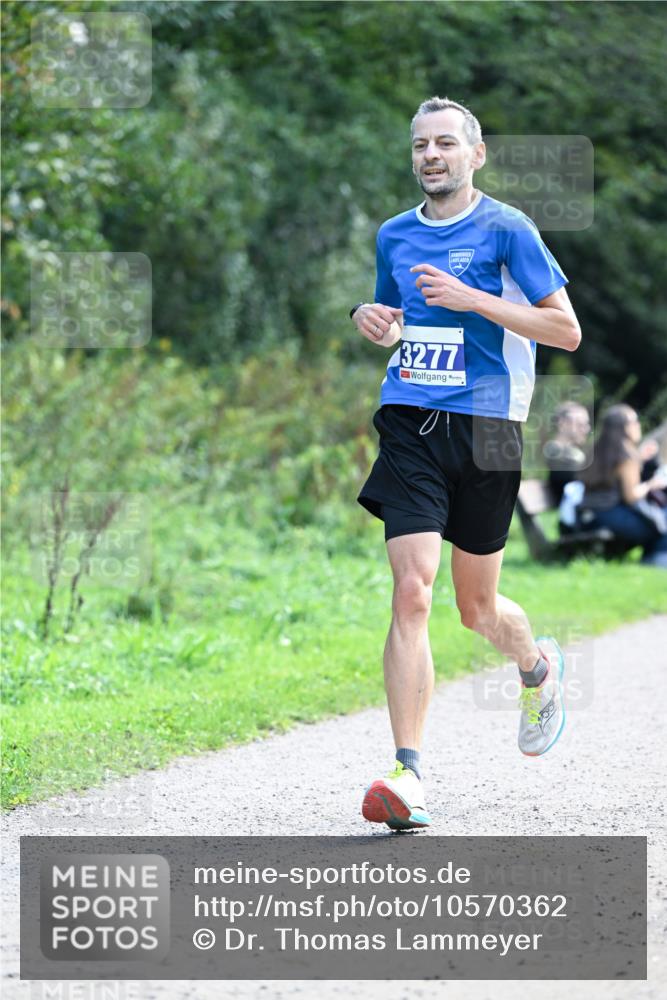 27.09.2026 - 35. Volkslauf durch das schöne Alstertal Dr. Thomas Lammeyer http://msf.ph/oto/10570362 27.09.2026 11:12:16 Laufen 3277 meine-sportfotos.de