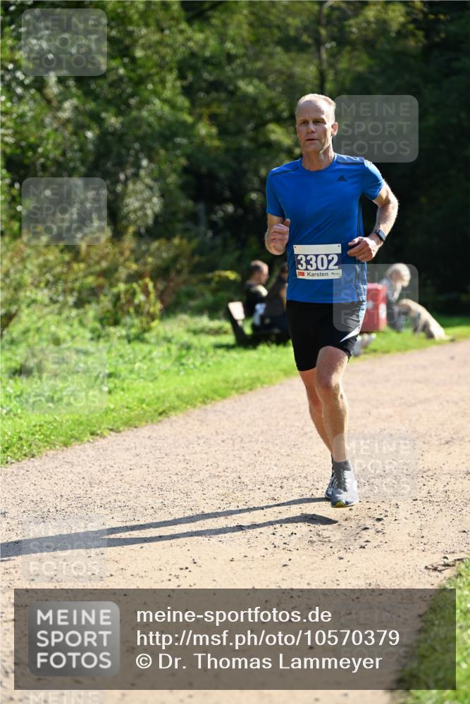 27.09.2026 - 35. Volkslauf durch das schöne Alstertal Dr. Thomas Lammeyer http://msf.ph/oto/10570379 27.09.2026 11:12:41 Laufen 3302 meine-sportfotos.de