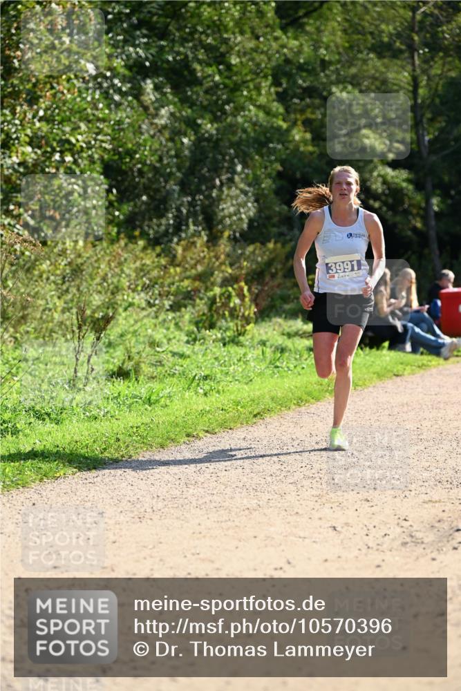 27.09.2026 - 35. Volkslauf durch das schöne Alstertal Dr. Thomas Lammeyer http://msf.ph/oto/10570396 27.09.2026 11:12:50 Laufen 3991 meine-sportfotos.de