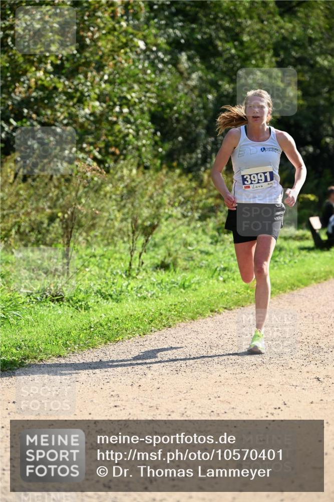 27.09.2026 - 35. Volkslauf durch das schöne Alstertal Dr. Thomas Lammeyer http://msf.ph/oto/10570401 27.09.2026 11:12:51 Laufen 3991 meine-sportfotos.de