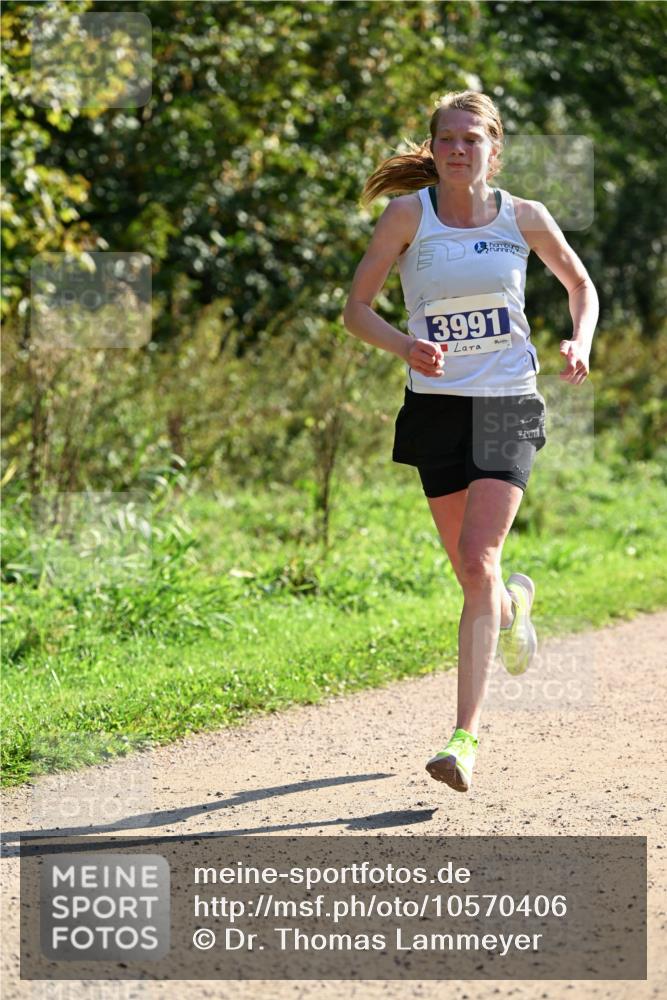 27.09.2026 - 35. Volkslauf durch das schöne Alstertal Dr. Thomas Lammeyer http://msf.ph/oto/10570406 27.09.2026 11:12:52 Laufen 3991 meine-sportfotos.de