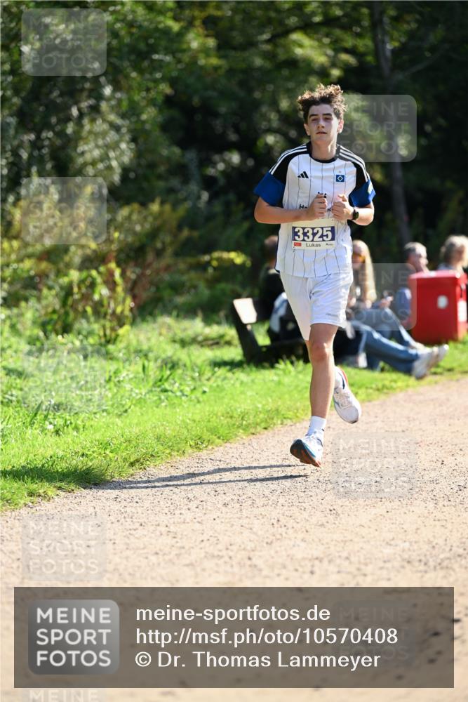 27.09.2026 - 35. Volkslauf durch das schöne Alstertal Dr. Thomas Lammeyer http://msf.ph/oto/10570408 27.09.2026 11:12:58 Laufen 3325 meine-sportfotos.de