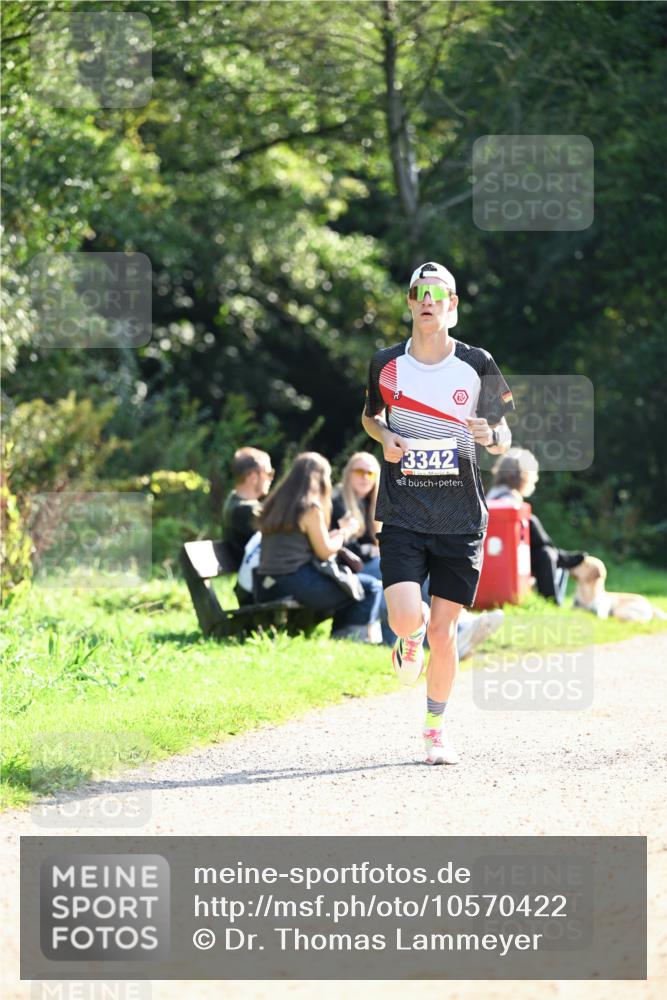 27.09.2026 - 35. Volkslauf durch das schöne Alstertal Dr. Thomas Lammeyer http://msf.ph/oto/10570422 27.09.2026 11:13:03 Laufen 3342 meine-sportfotos.de