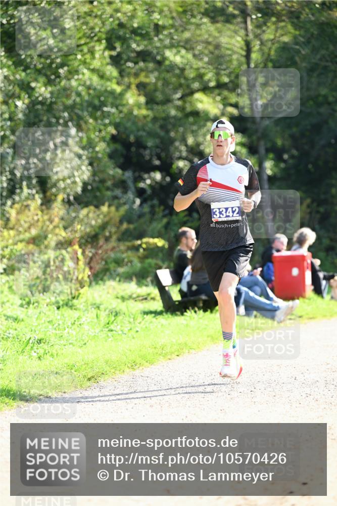 27.09.2026 - 35. Volkslauf durch das schöne Alstertal Dr. Thomas Lammeyer http://msf.ph/oto/10570426 27.09.2026 11:13:04 Laufen 3342 meine-sportfotos.de