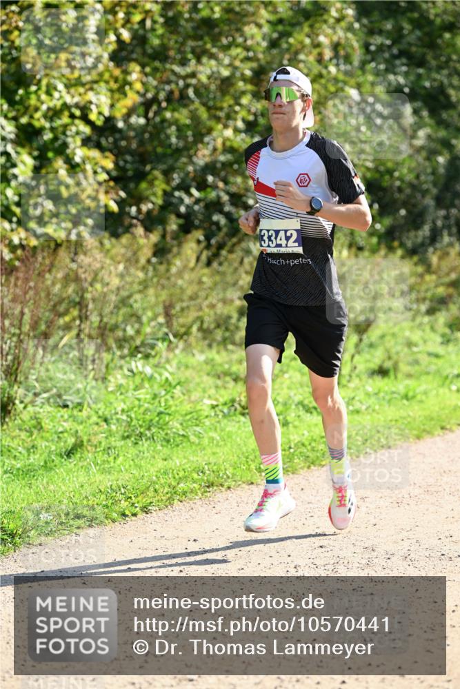 27.09.2026 - 35. Volkslauf durch das schöne Alstertal Dr. Thomas Lammeyer http://msf.ph/oto/10570441 27.09.2026 11:13:06 Laufen 3342 meine-sportfotos.de