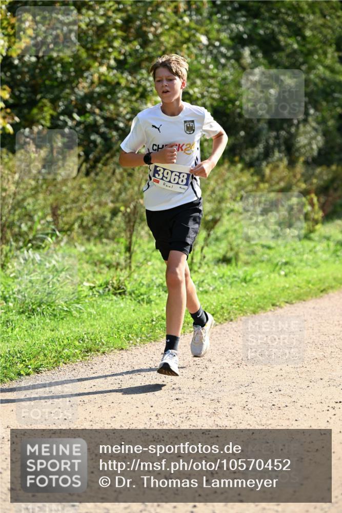 27.09.2026 - 35. Volkslauf durch das schöne Alstertal Dr. Thomas Lammeyer http://msf.ph/oto/10570452 27.09.2026 11:13:21 Laufen 2, 3968 meine-sportfotos.de