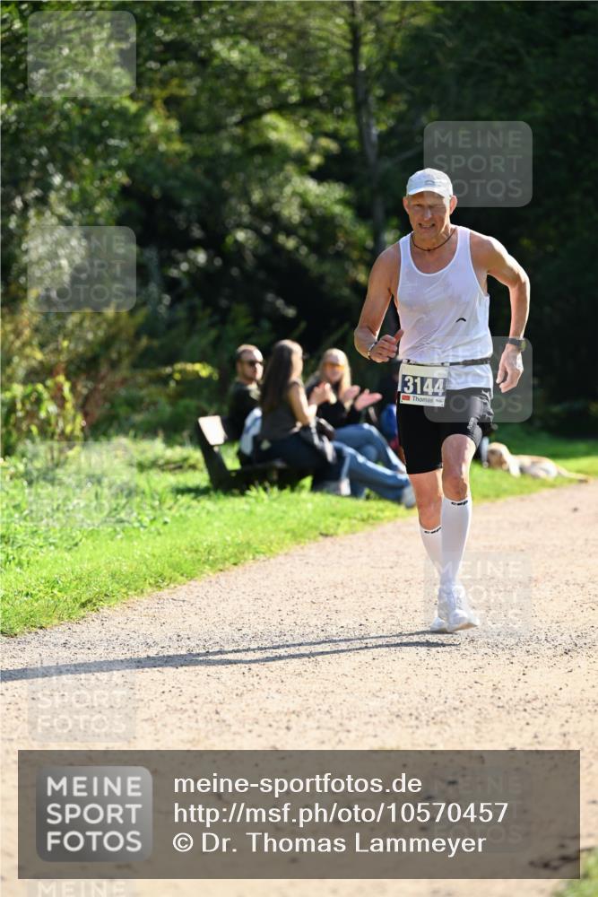 27.09.2026 - 35. Volkslauf durch das schöne Alstertal Dr. Thomas Lammeyer http://msf.ph/oto/10570457 27.09.2026 11:13:23 Laufen 13144 meine-sportfotos.de