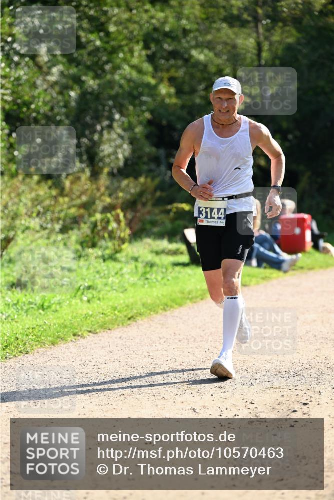 27.09.2026 - 35. Volkslauf durch das schöne Alstertal Dr. Thomas Lammeyer http://msf.ph/oto/10570463 27.09.2026 11:13:24 Laufen 3144 meine-sportfotos.de