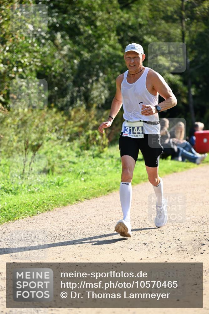 27.09.2026 - 35. Volkslauf durch das schöne Alstertal Dr. Thomas Lammeyer http://msf.ph/oto/10570465 27.09.2026 11:13:24 Laufen 3144 meine-sportfotos.de
