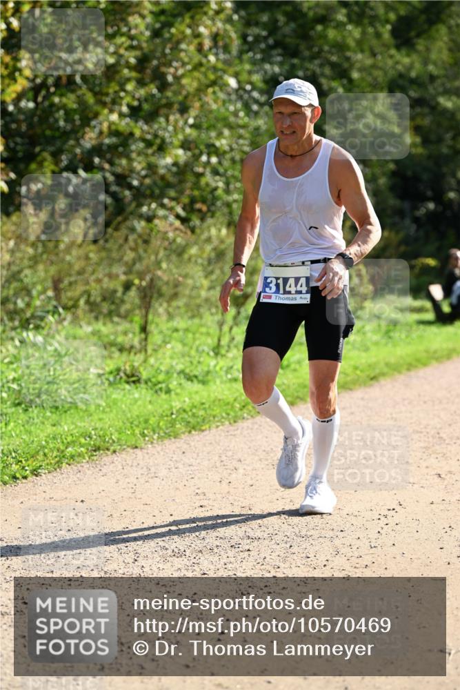 27.09.2026 - 35. Volkslauf durch das schöne Alstertal Dr. Thomas Lammeyer http://msf.ph/oto/10570469 27.09.2026 11:13:25 Laufen 3144 meine-sportfotos.de