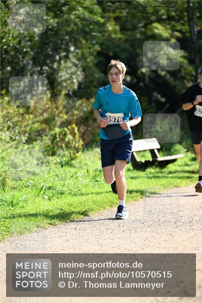 27.09.2026 - 35. Volkslauf durch das schöne Alstertal Dr. Thomas Lammeyer http://msf.ph/oto/10570515 27.09.2026 11:13:53 Laufen 3976 meine-sportfotos.de