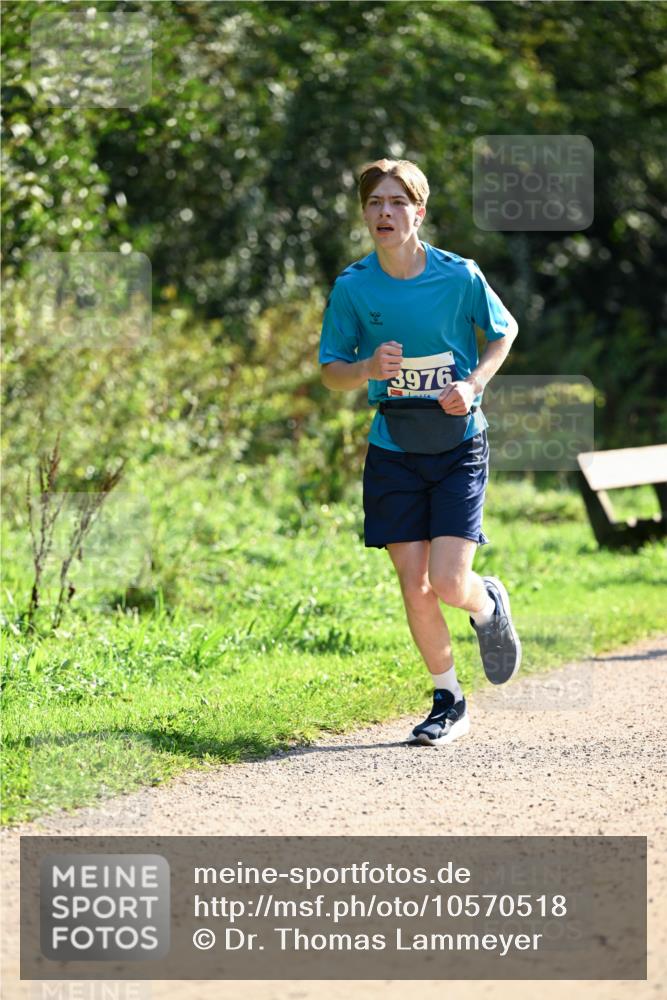 27.09.2026 - 35. Volkslauf durch das schöne Alstertal Dr. Thomas Lammeyer http://msf.ph/oto/10570518 27.09.2026 11:13:53 Laufen 3976 meine-sportfotos.de