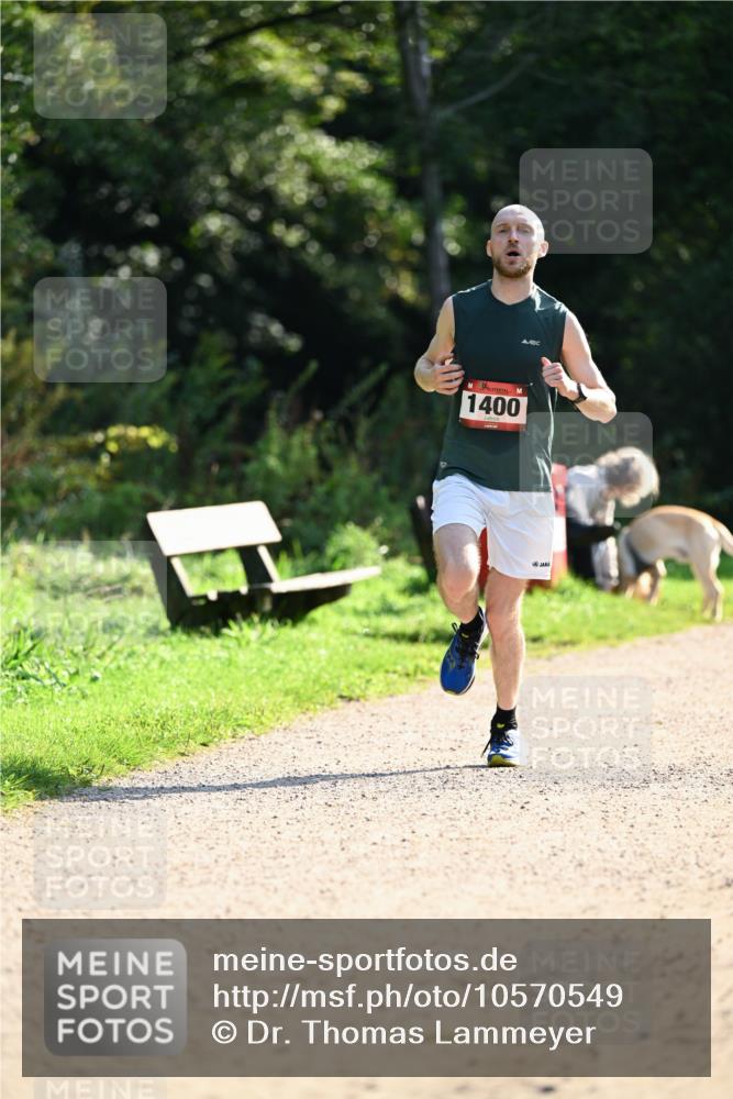 27.09.2026 - 35. Volkslauf durch das schöne Alstertal Dr. Thomas Lammeyer http://msf.ph/oto/10570549 27.09.2026 11:14:07 Laufen 1400 meine-sportfotos.de