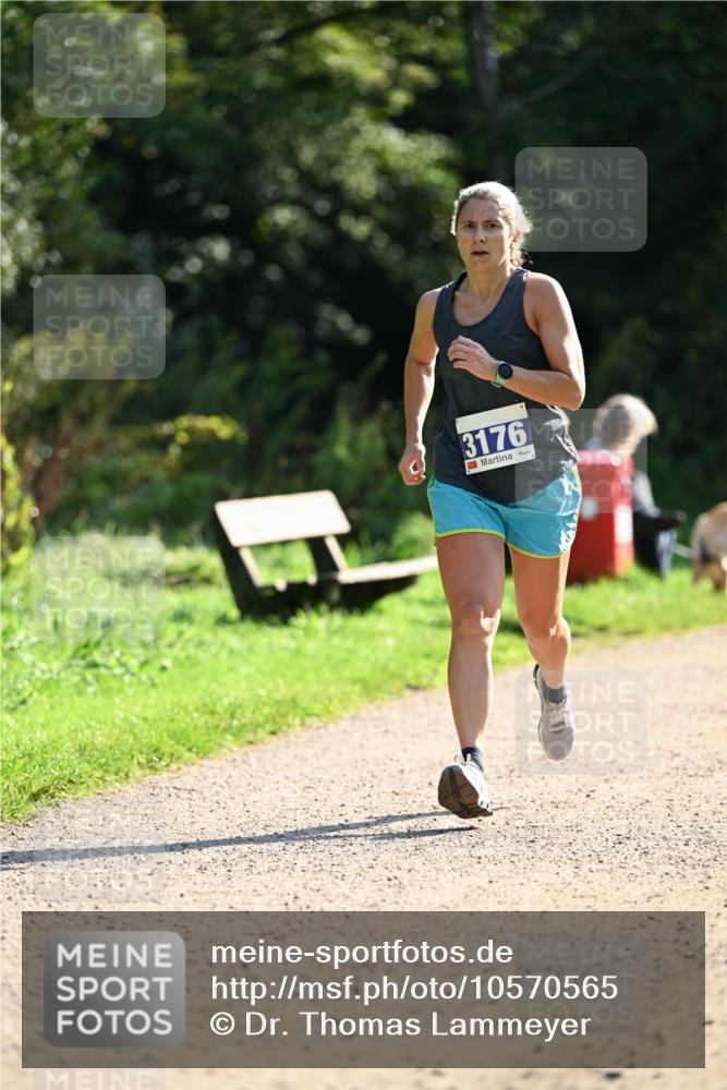 27.09.2026 - 35. Volkslauf durch das schöne Alstertal Dr. Thomas Lammeyer http://msf.ph/oto/10570565 27.09.2026 11:14:13 Laufen 3176 meine-sportfotos.de