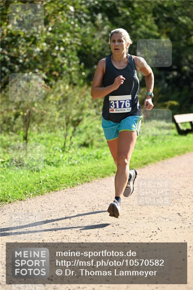 27.09.2026 - 35. Volkslauf durch das schöne Alstertal Dr. Thomas Lammeyer http://msf.ph/oto/10570582 27.09.2026 11:14:15 Laufen 3176 meine-sportfotos.de